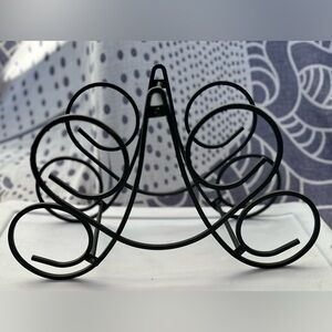 Black Scrolled Metal Wine Bottle Holder Rack Tabletop Decor